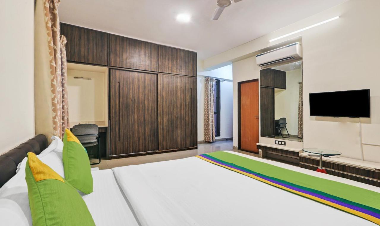 Treebo Trend Bandra Apartments Mumbai Luaran gambar