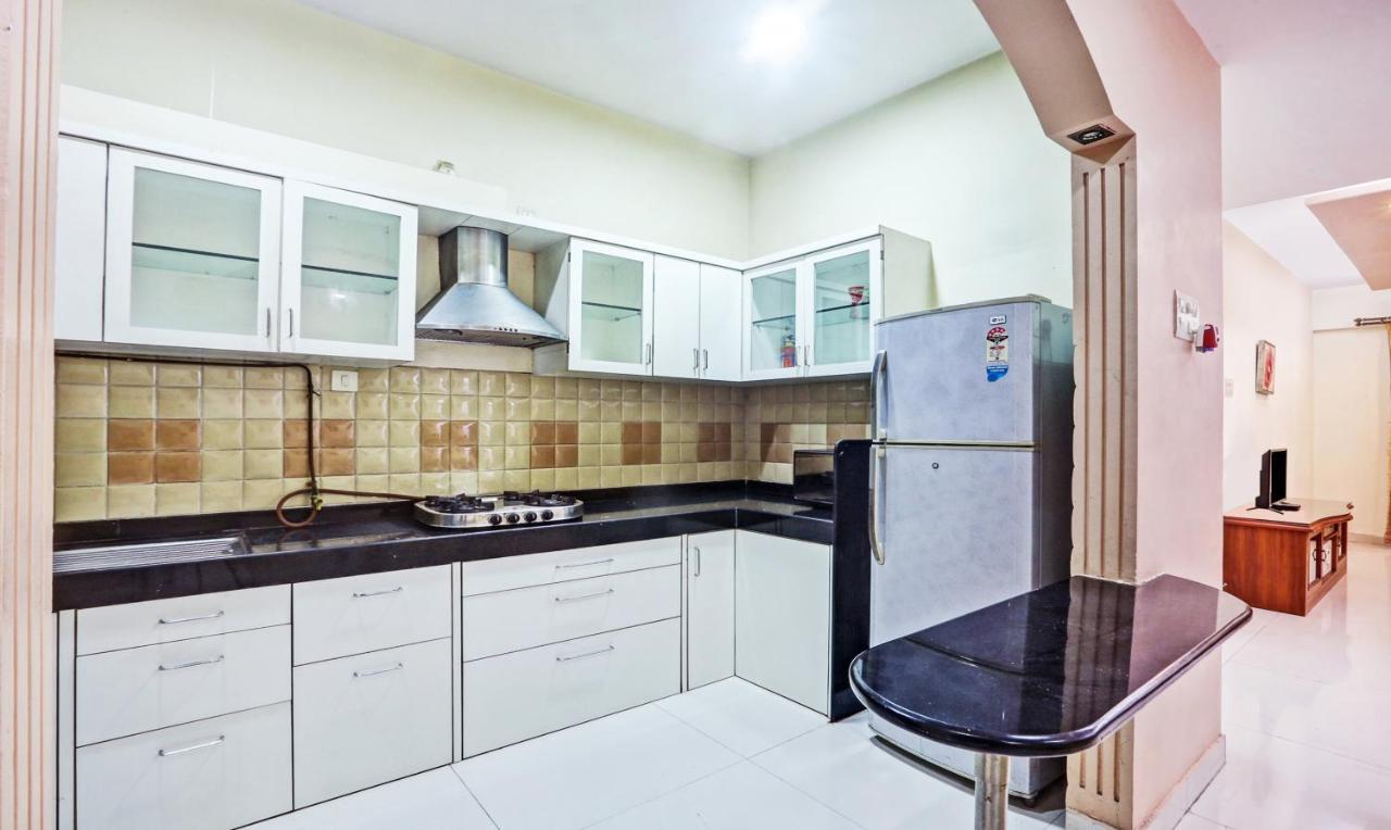 Treebo Trend Bandra Apartments Mumbai Luaran gambar