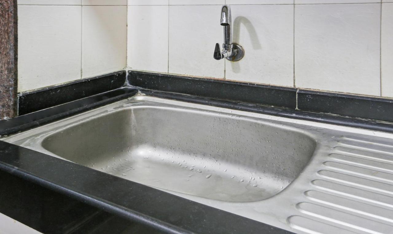 Treebo Trend Bandra Apartments Mumbai Luaran gambar